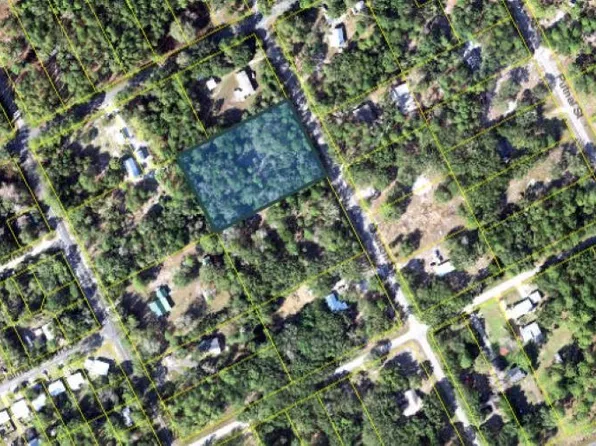 150 Hinton St, Carrabelle, FL 32322