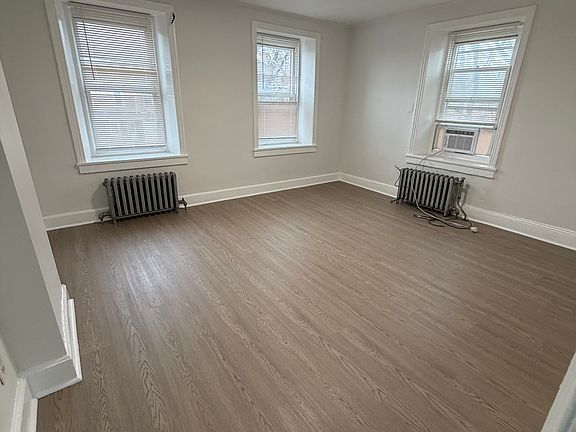 5th image of 5803 Old Second St #B