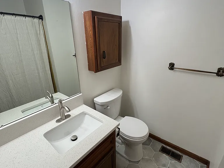 1742 N Callahan St — Photo 11