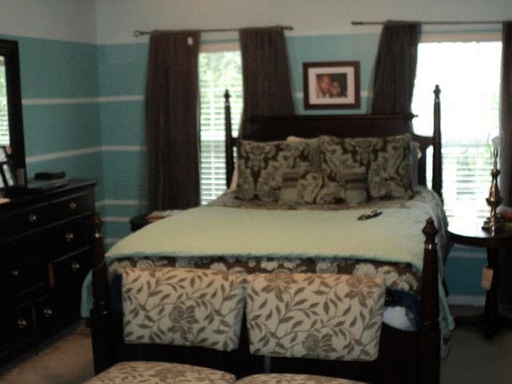 5th image of 328 Pecan Grove Dr