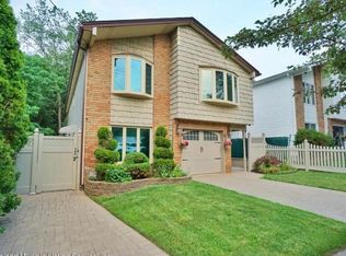 3 Kunath Ave APT 1, Staten Island, NY 10309