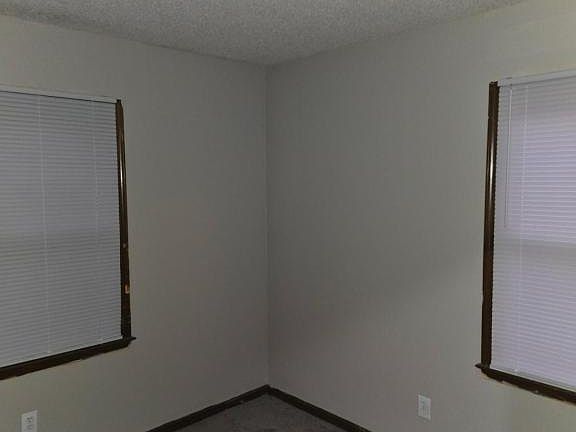 3rd image of 107 Mason St