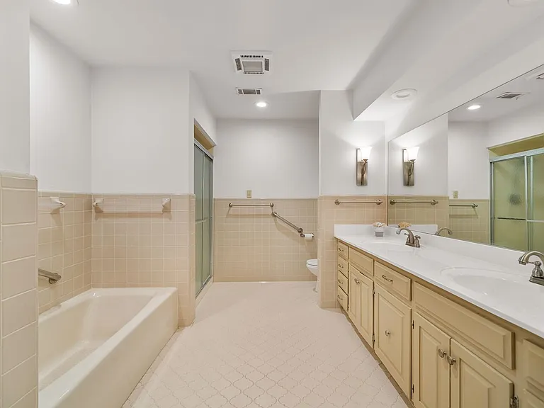 112 Leigh Cir — Photo 21