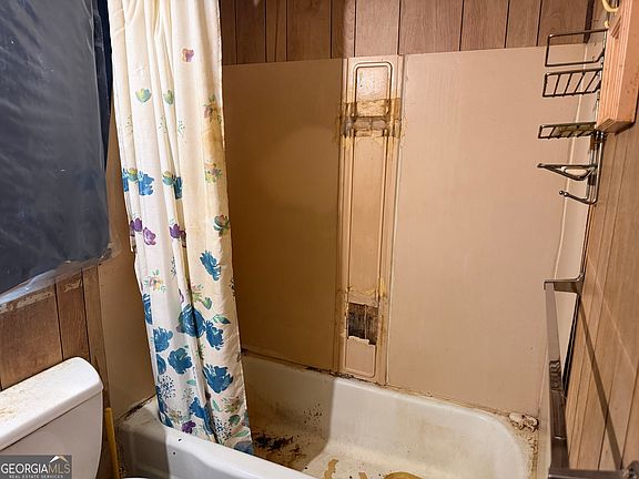 3rd image of 583 Tyus Veal Rd