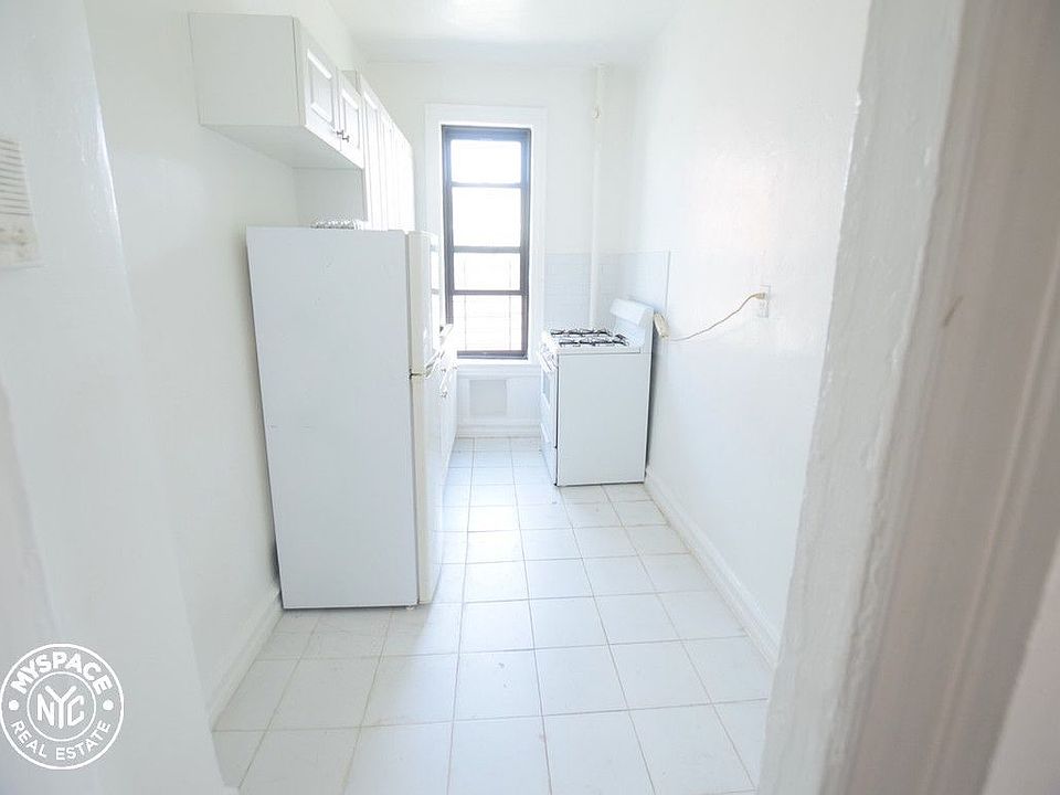 2nd image of 4815 4th Ave APT 1A
