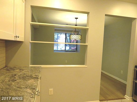 Interior (General)Kitchen To Dining Room