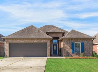 312 Clay Ridge Dr, Youngsville, LA 70592