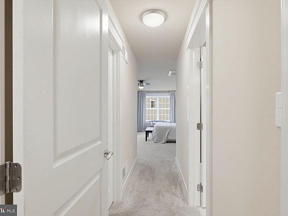 5th image of 354 Amber Dr