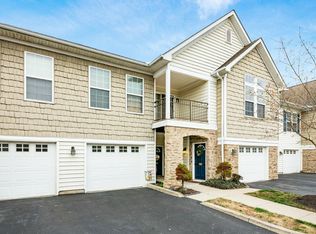 6279 Albany Brooke Dr, Westerville, OH 43081