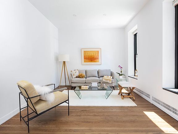 2nd image of 422 W 20th St APT 2G