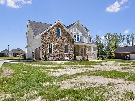 4th image of 3725 Grey Fox Dr