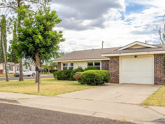 3rd image of 4601 Sandra Ln