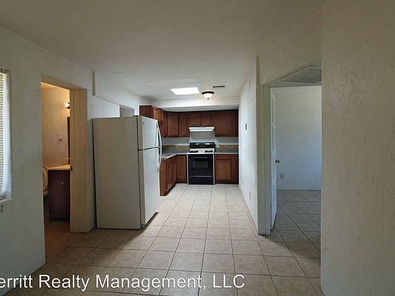 2nd image of 1842 W Pueblo Vista Blvd Unit A