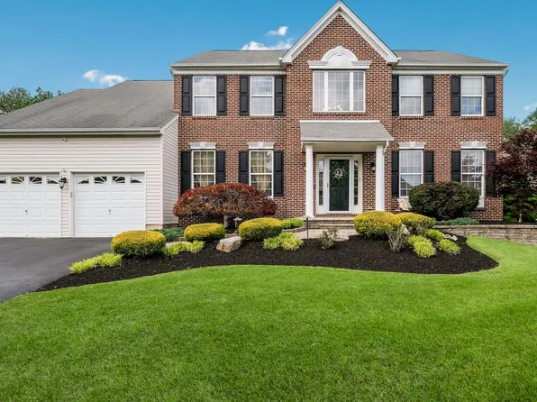 306 Crimson Ct, Warrington, PA 18976