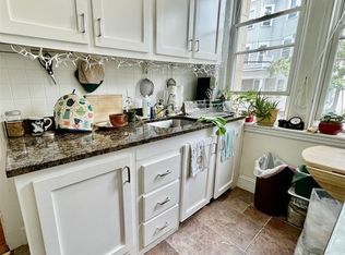 71 Martin St APT 12, Cambridge, MA 02138
