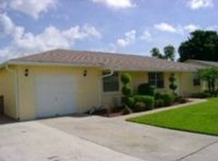 9905 Liberty Rd, Boca Raton, FL 33434