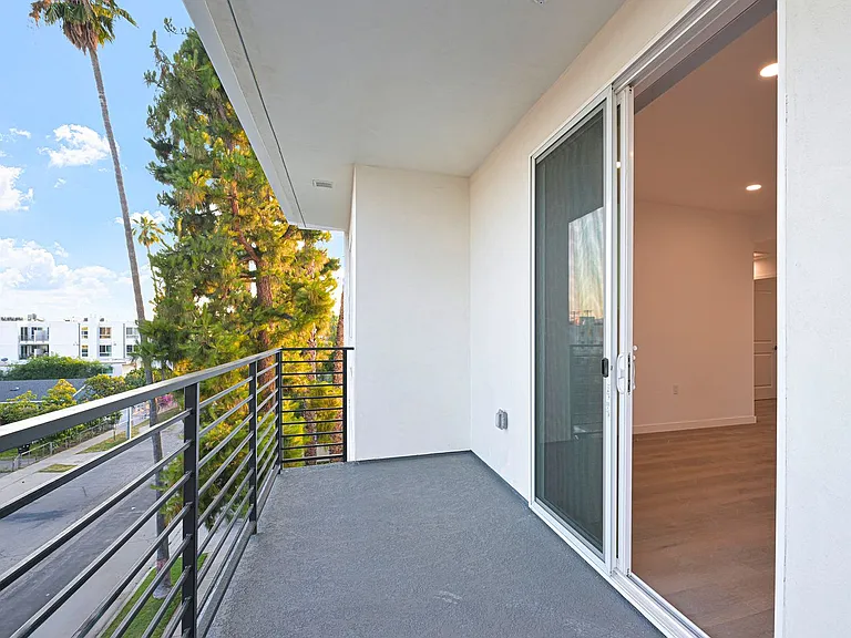 Erwin Brand New Building — Photo 40