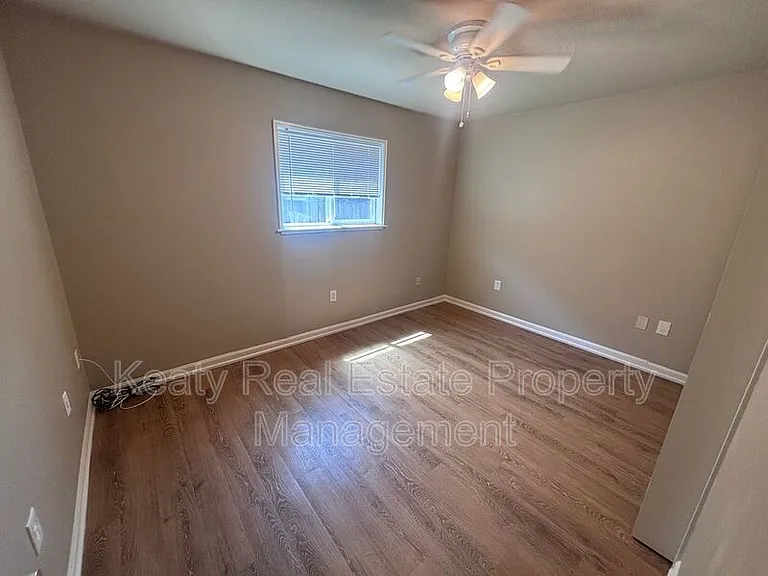 201 S College Rd #116 — Photo 6