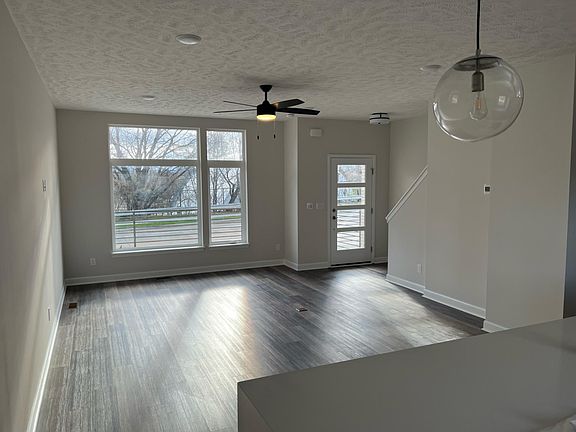 4th image of 2304 Fulton Rd #10