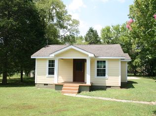 109 Nichols St, Rainbow City, AL 35906