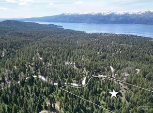 1584 Crown Point Pkwy, Cascade, ID 83611