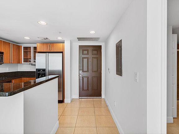 5th image of 610 Clematis Street Unit 709