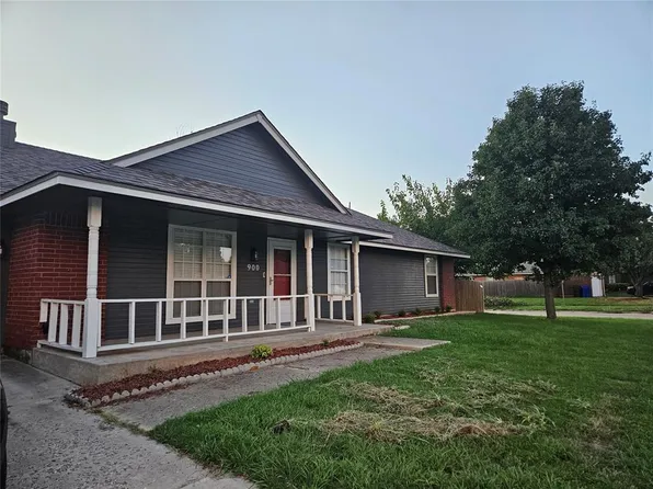 900 Peppertree Pl, Norman, OK 73071