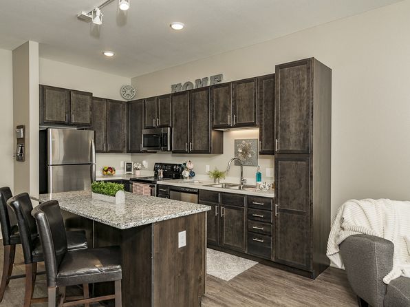 415 SW 11th St APT 332