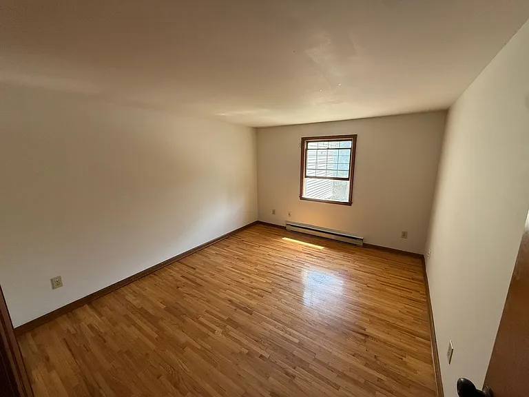148 McCarty Ave — Photo 13