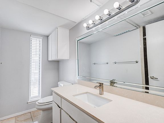 5th image of 12888 Montfort Dr APT 214