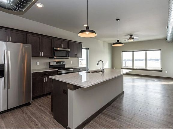 2nd image of 3998 Westdale Pkwy SW #401
