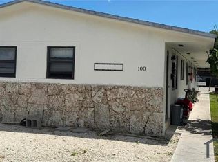 100 SW 6th St #3, Homestead, FL 33030