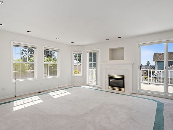 3rd image of 1106 SE 82nd Ct
