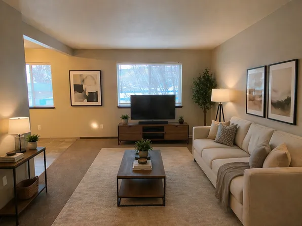 404 S 1st St APT 11, Selah, WA 98942