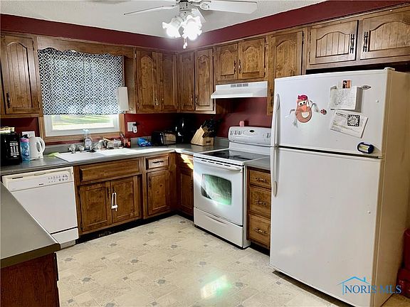 5th image of 109 Bona Vesta Dr