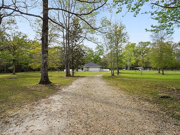 3rd image of 76121 Bob Levy Rd