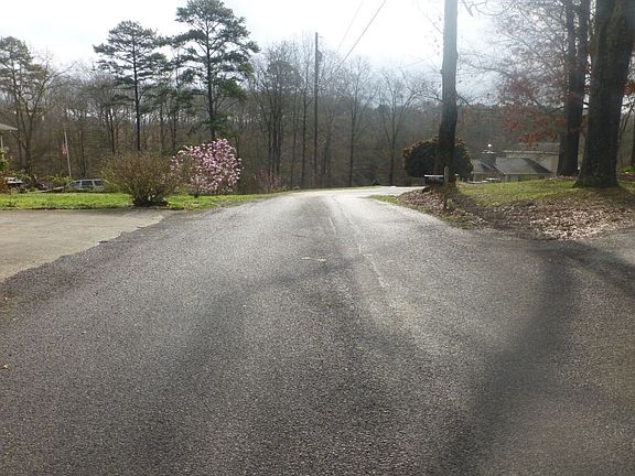 4th image of 3408 Connie Ln