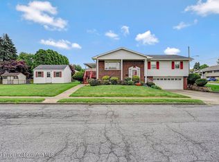 3903 Laurel Ave, Moosic, PA 18507