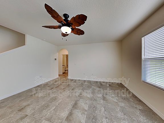 4th image of 9669 Black Walnut Dr