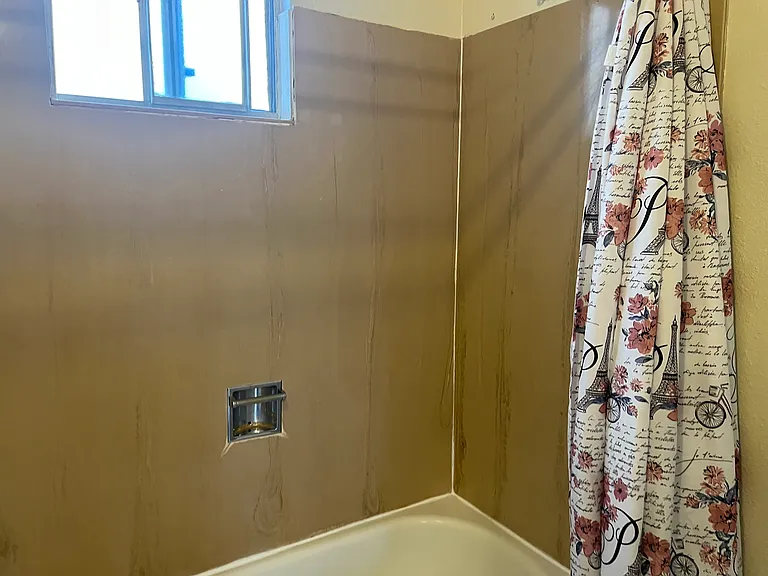 863 Belden St #A — Photo 11