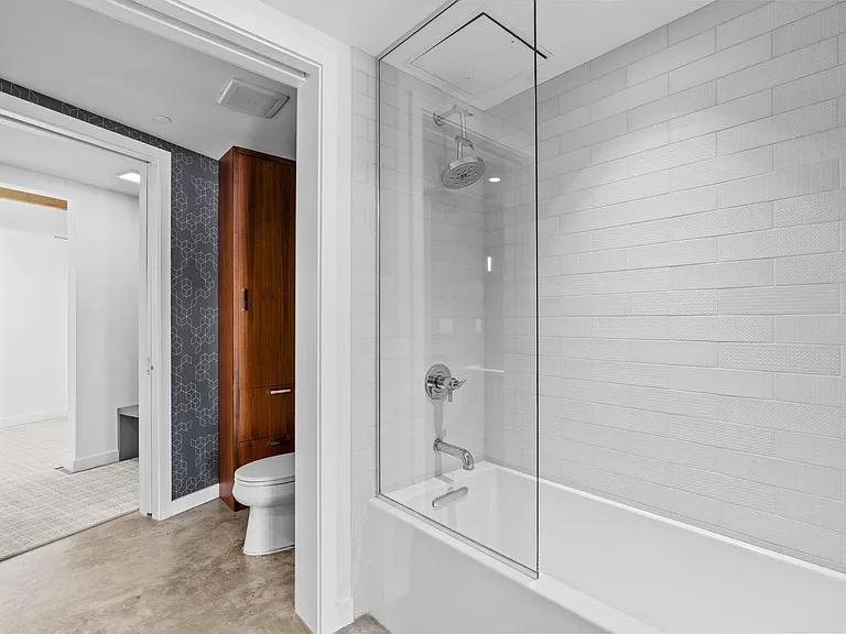 404 Washington Ave N #506 — Photo 26