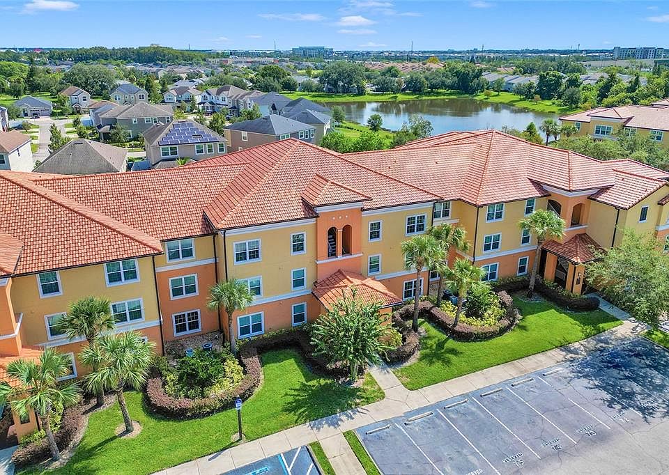 1st image of 5451 Vineland Rd APT 2310