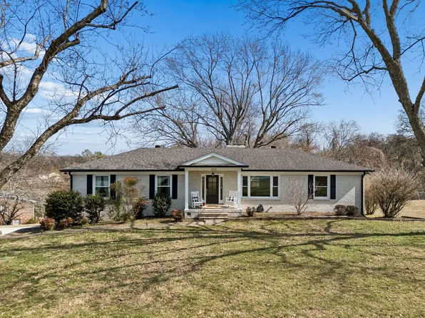 362 Green Harbor Rd, Old Hickory, TN 37138