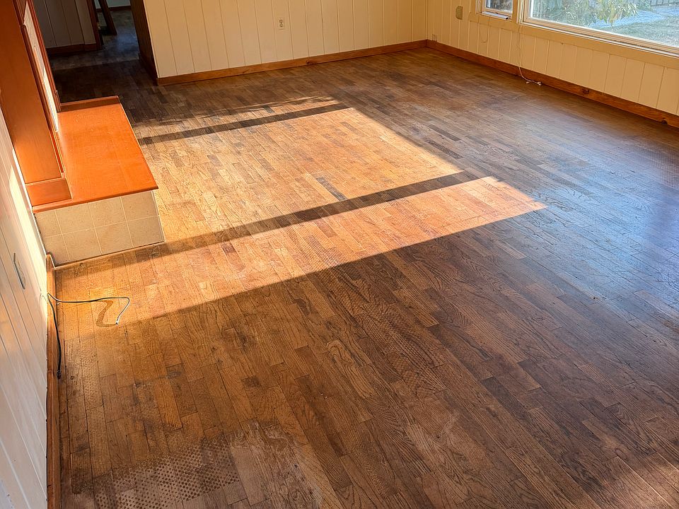 1st image of 7701 Tyee Rd #1