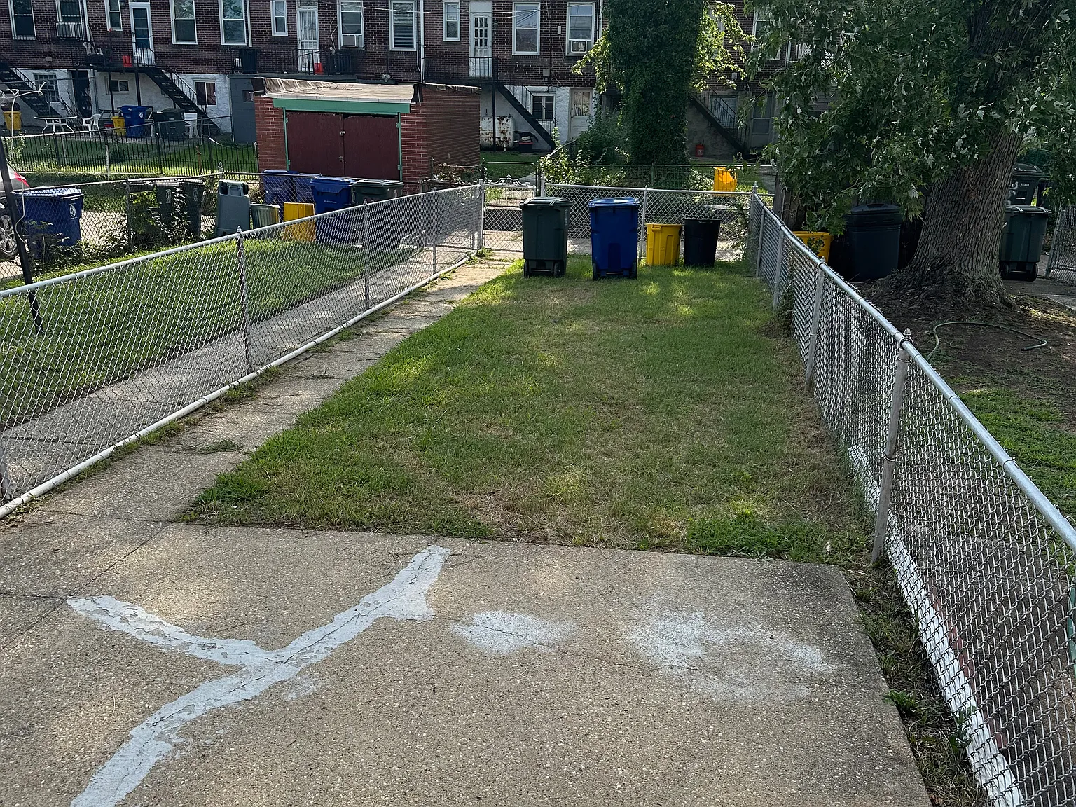 2 bed, 1.0 bath, $1,700 — Photo 2