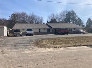 445 West St, Loganville, WI 53943