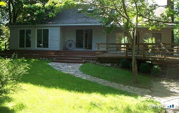 1st image of 335 Greens Farms Rd