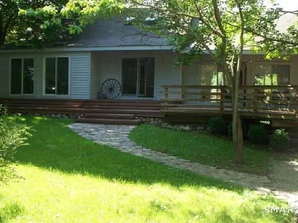 335 Greens Farms Rd, Westport, CT 06880