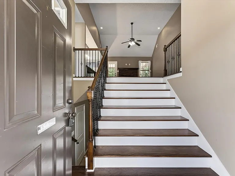 2973 McManus Cir — Photo 4