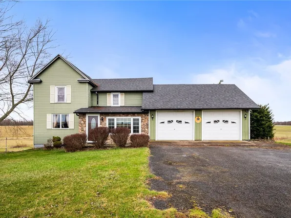 2300 Toll Rd, Phelps, NY 14532